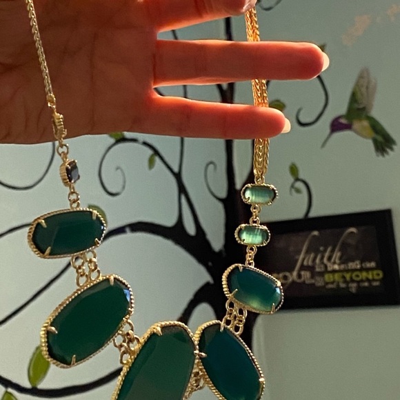 Kendra Scott - Picture 9 of 10